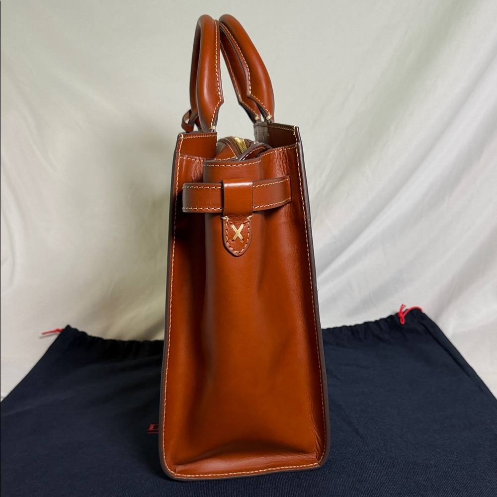 Dooney & Bourke Alto Delphina - Picture 2 of 7